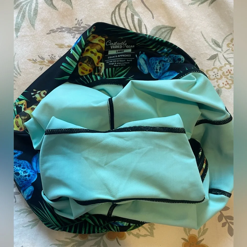 Constantly Varied Gear CVG Toxic Paradise 5in Shorts L - Picture 3 of 3